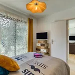 Maison Nichee Au Coeur Des Pins *
